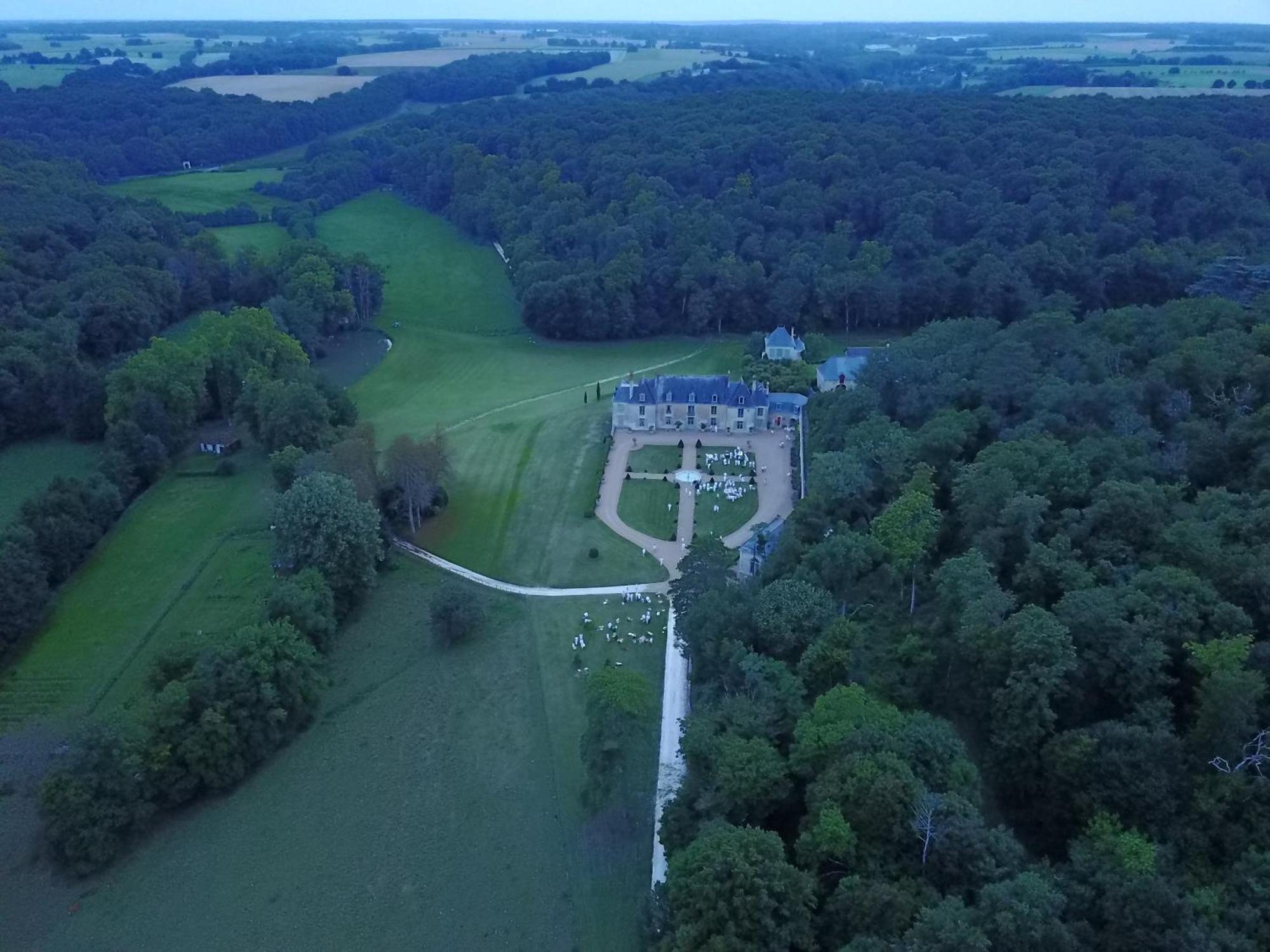 Gite Du Chateau D'Hodebert Saint-Paterne-Racan Buitenkant foto